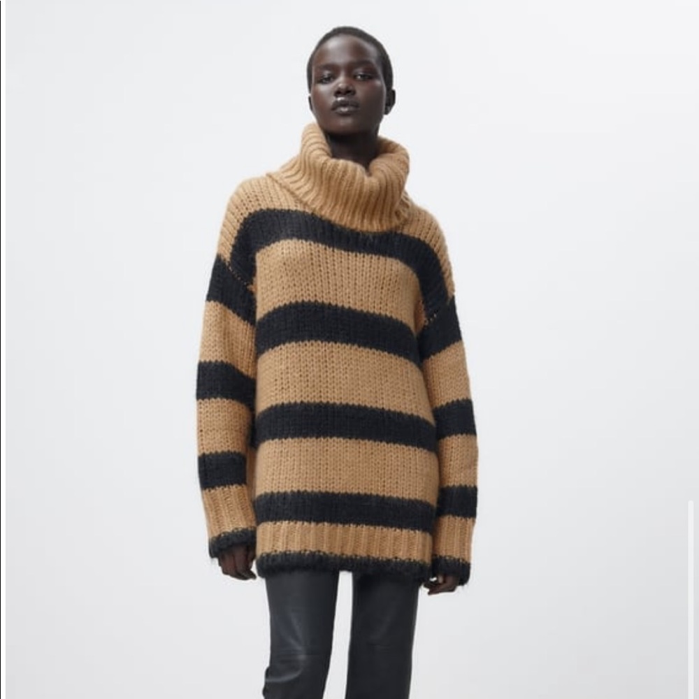 ZARA SWEATER striped cowl/turtleneck